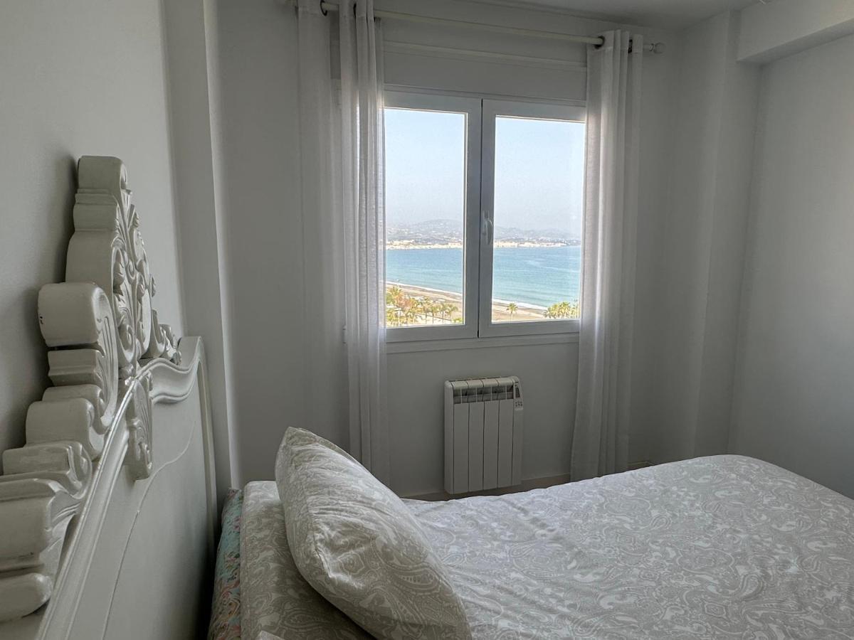 Piso A 50 M Del Mar - Mejores Vistas De Торе дел Мар Екстериор снимка