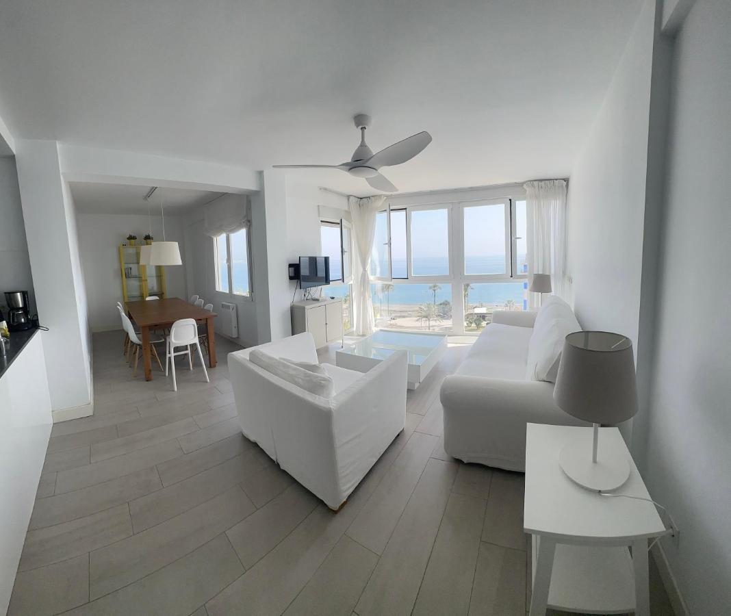 Piso A 50 M Del Mar - Mejores Vistas De Торе дел Мар Екстериор снимка